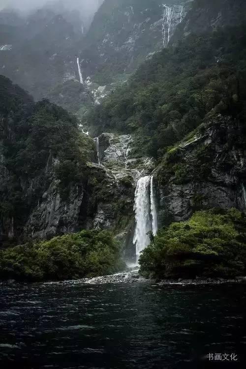拳头官网游戏画面